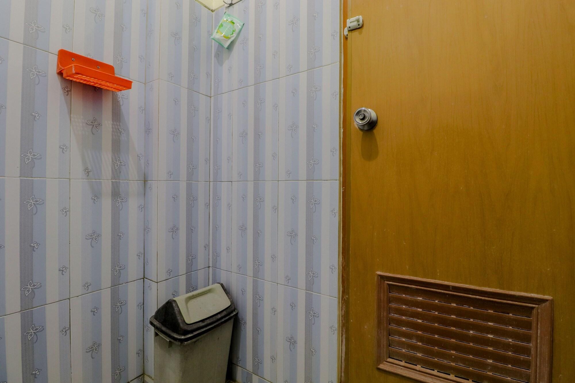 Penginapan Barokah Kemadang エクステリア 写真